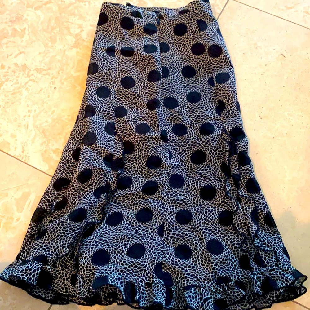 Silky Ann Taylor loft flouncy skirt